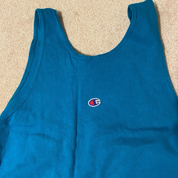 Cropped tank - Picture 3 of 5